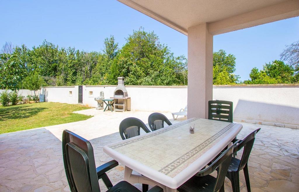 Apartments Racchi Баньоле Екстер'єр фото