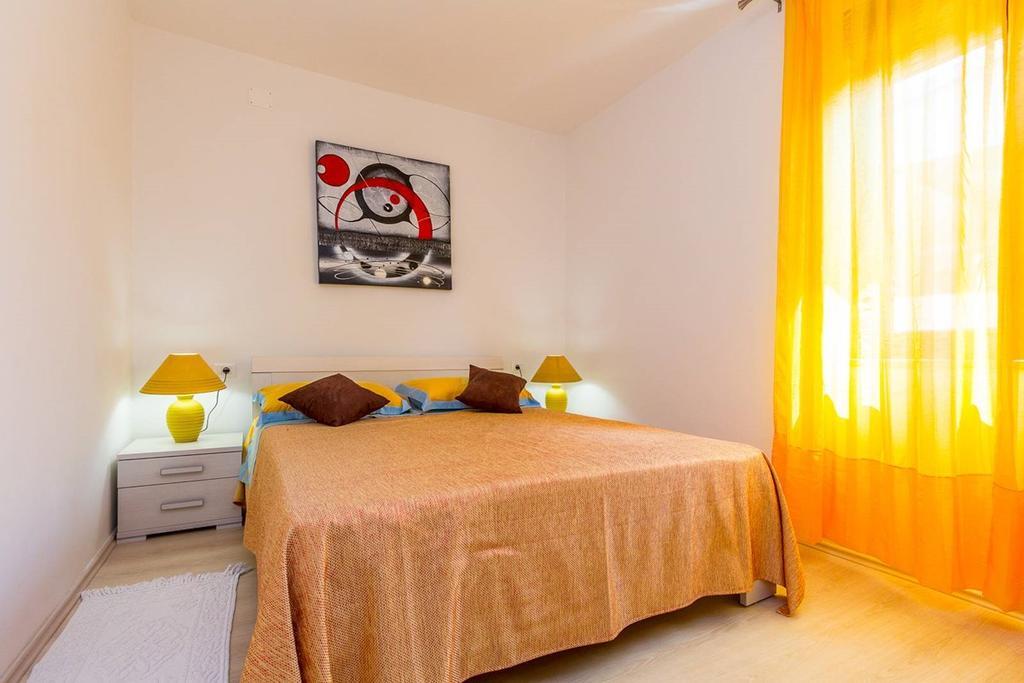 Apartments Racchi Баньоле Екстер'єр фото